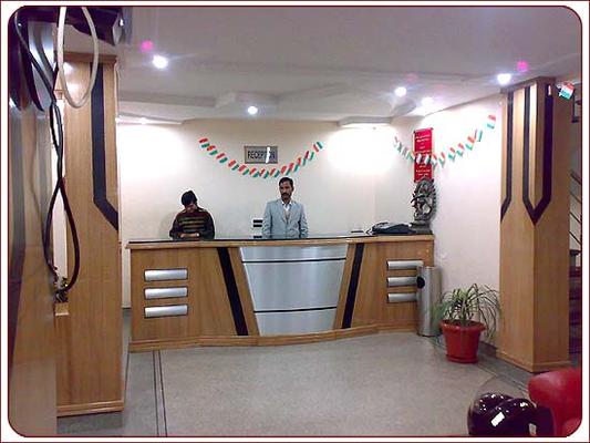 Hotel LG Residency